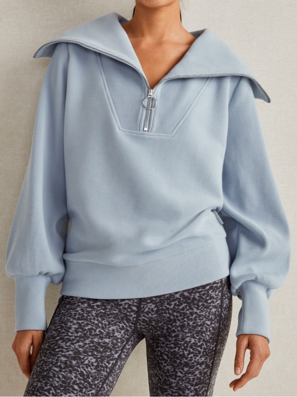 Varley Vine 1/2 zip Sweatshirt size Small